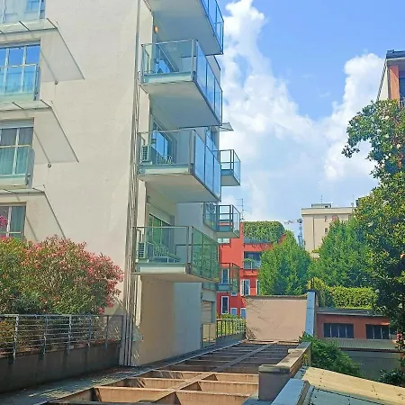 Appartamenti Vela Milano Centro Con Garage Exterior photo